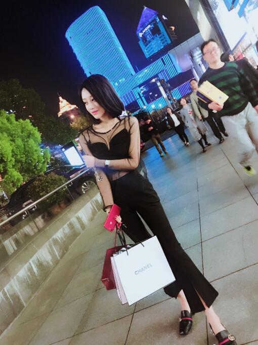 快手娜美微博生活照写真 快手美女网红娜美图片合集