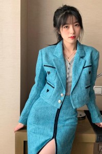 抖音清楚网红水冰月生活照图片，网红水冰月乔本小月微博福利图片资源