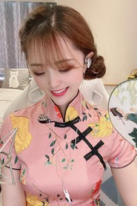 抖音思思图片生活照，抖音网红思思微博写真套图欣赏