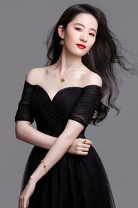 小龙女刘亦菲红唇诱惑风采依旧