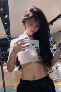 快手王逗逗自拍图集 抖音红人王逗逗个人生活素颜照福利套图
