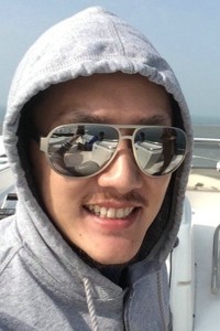 内地最火男演员冯绍峰生活照