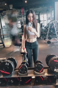 抖音惠子ssica照片写真 抖音惠子图片大全微博生活照