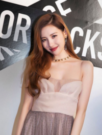 李宣美