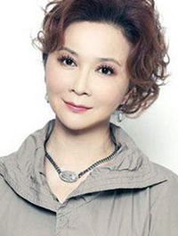 蔡明
