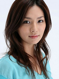 野波麻帆