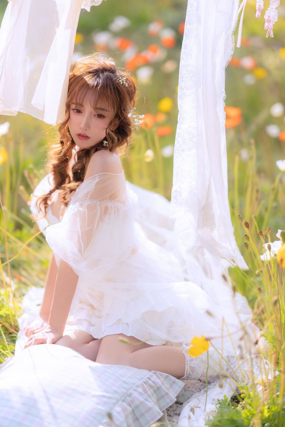 斗鱼主播米线线sama夏日限定薄纱裙晒衣服主题性感写真